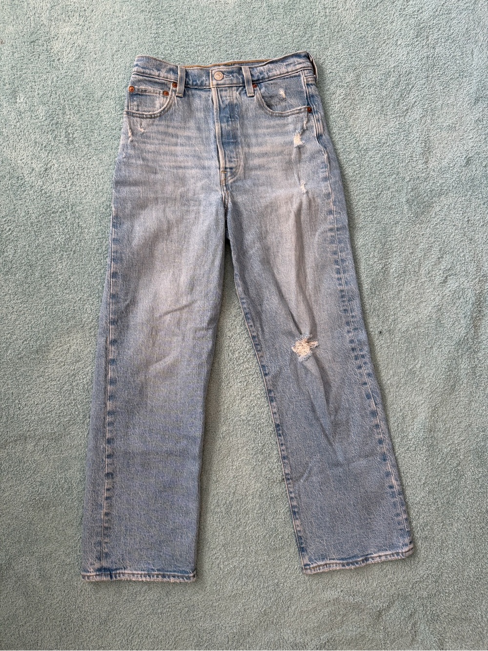Levi's Premium Womens Ribcage Straight Ankle Button Fly Light Wash Jeans Size 26